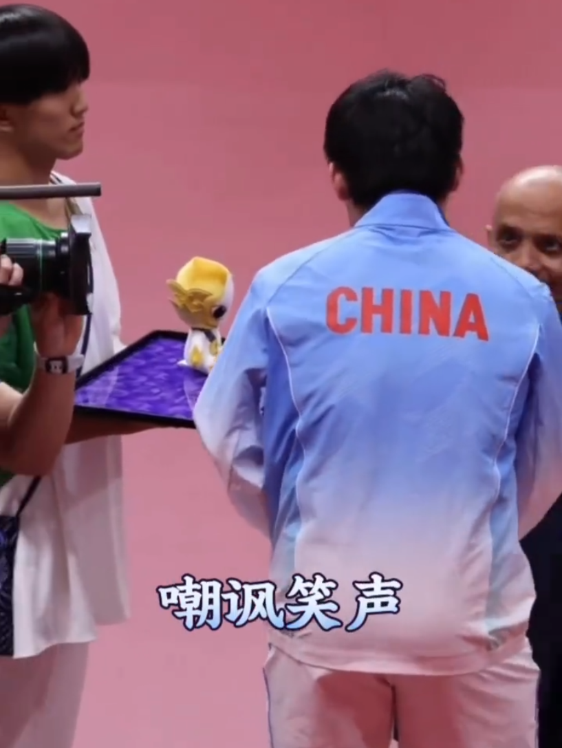 BBIN·宝盈集团帮助海内外人士找到美好前程相关图片