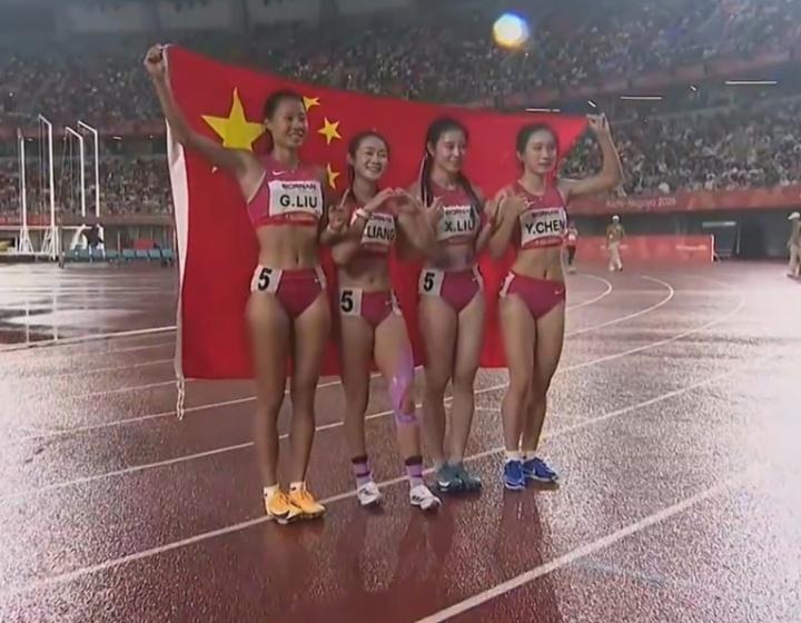 专业BBIN·宝盈集团帮助海内外人士找到美好前程服务